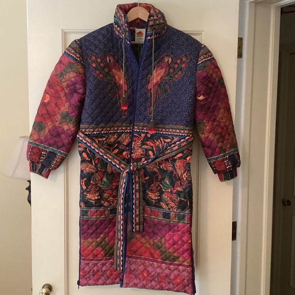 FARM Rio Mixed Patchwork Midi Reversible Puffer Jacket w/Belt Side Zipper Vents - Picture 3 of 16